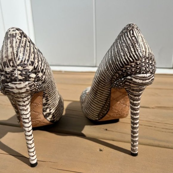 L.A.M.B. platform dress pump high heels round toe snakeskin - Picture 3 of 5